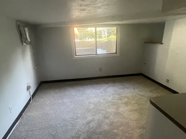 2342 E 13th St Unit C, Des Moines, IA 50316