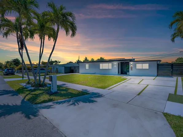 11290 SW 48 Street, Miami, FL 33165
