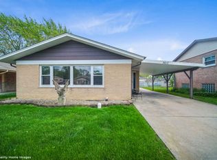 3613 W Scott Dr, Alsip, IL 60803