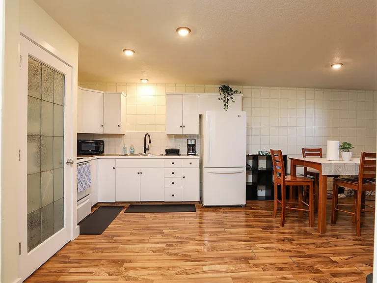 1327 Scenic Dr S #3 — Photo 5