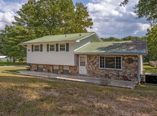7352 S Dent Rd, Hixson, TN 37343