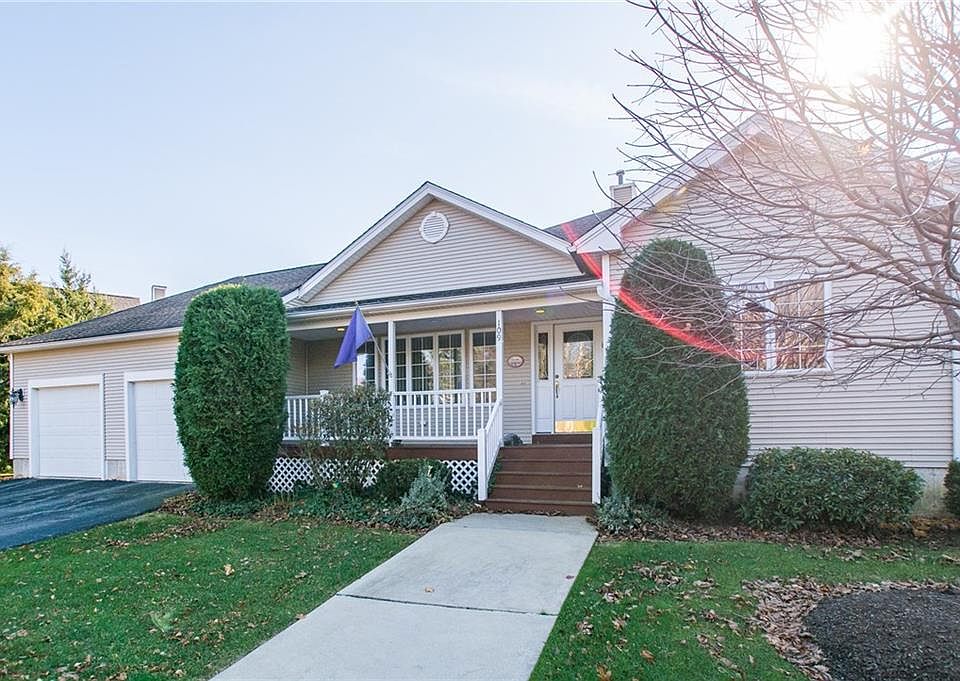 1st image of 109 River Farms Dr
