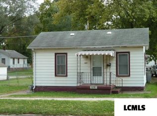 525 5th St, Lincoln, IL 62656