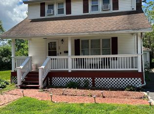 88 Williams St, Plainville, CT 06062