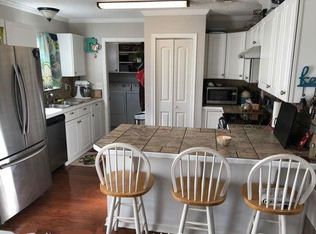 203 Countryside Dr, Youngsville, LA 70592