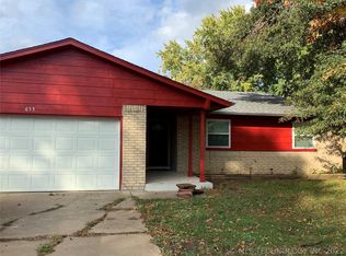 653 E 135th Pl, Glenpool, OK 74033