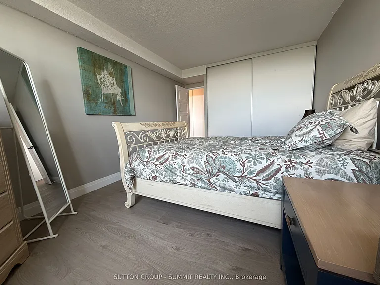 2301 Derry Rd W #701 — Photo 24