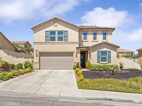 4073 Tamarind Rdg, Lake Elsinore, CA 92530