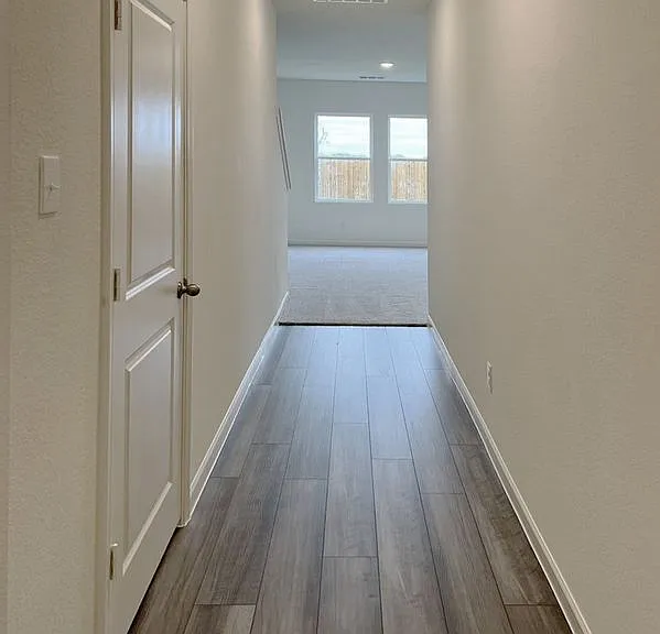 2013 Hancock Cir — Photo 4