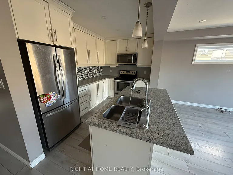 133 Templewood Dr — Photo 9