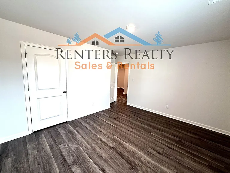 223 Maple Spring Trl — Photo 23