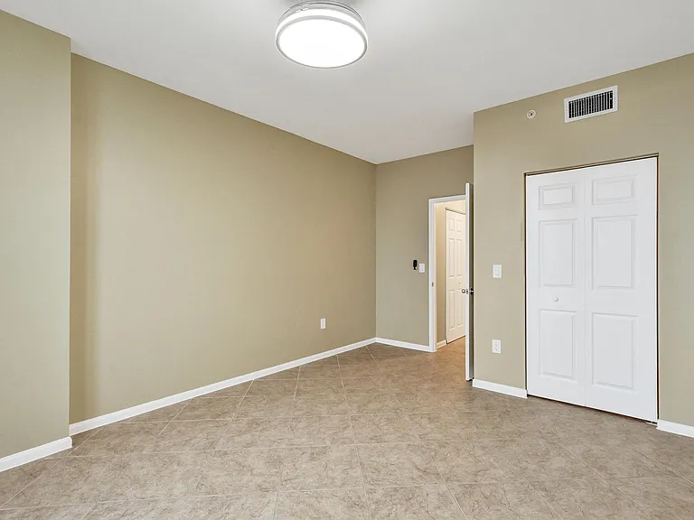 651 Okeechobee Blvd #1010 — Photo 18
