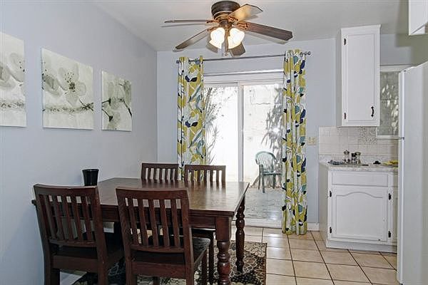 2nd image of 2520 Eastlake Ave #A