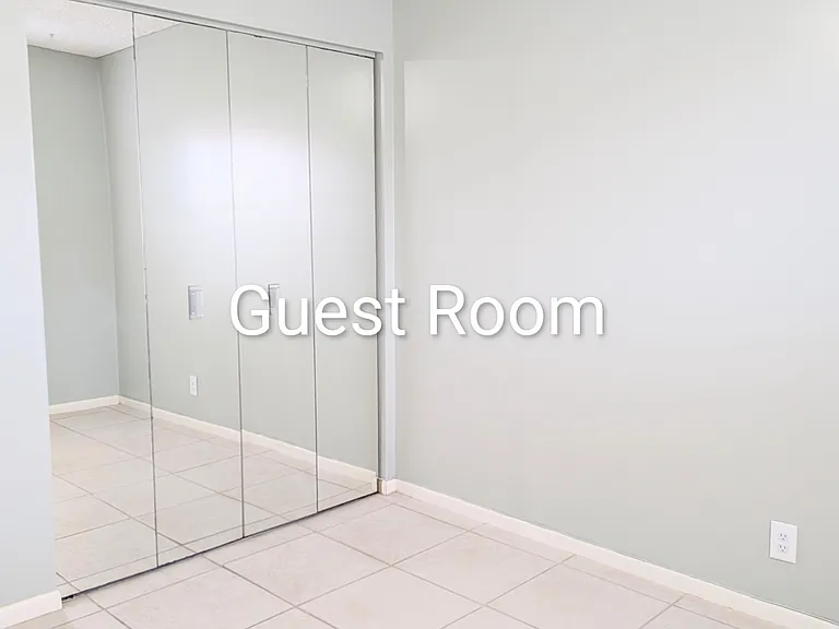 7190 Golf Colony Ct #104 — Photo 2