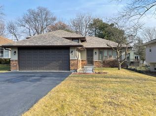 0N121 Beverly St, Wheaton, IL 60187