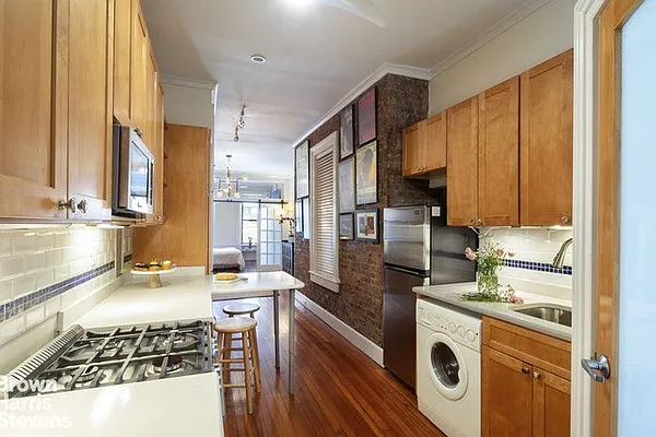 Sold by Brown Harris Stevens | media 3