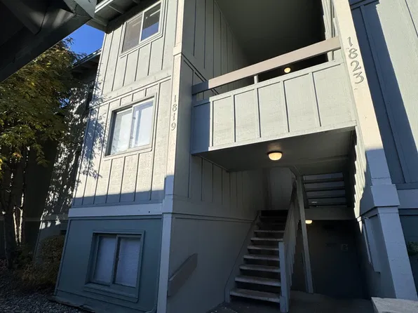 1819 E Tudor Rd #202, Anchorage, AK 99507