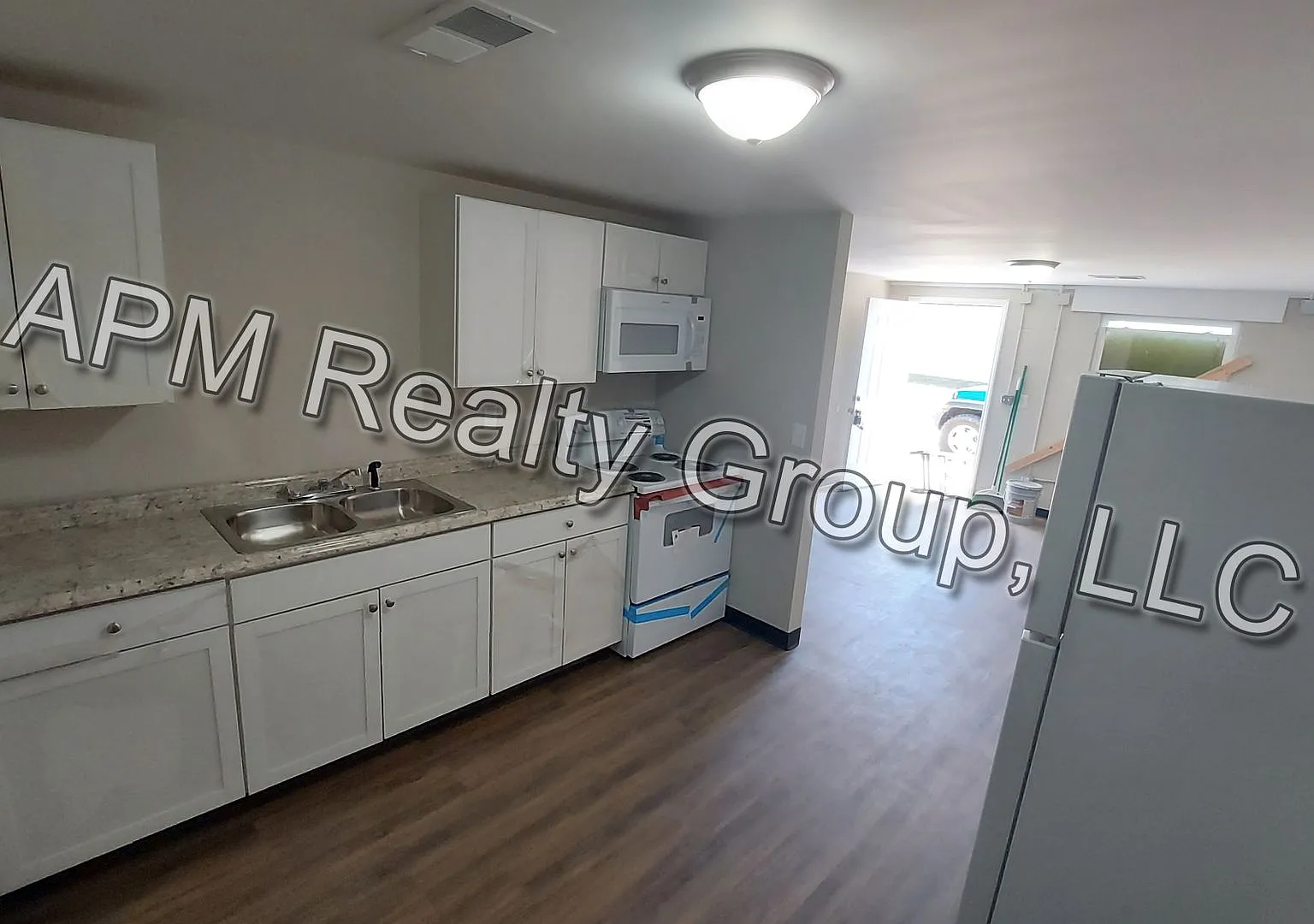 Newly renovated apartments! — Photo 1