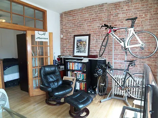 Rented by Centric New York | media 19