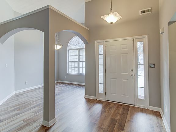 3rd image of 5471 Amber Cove Way
