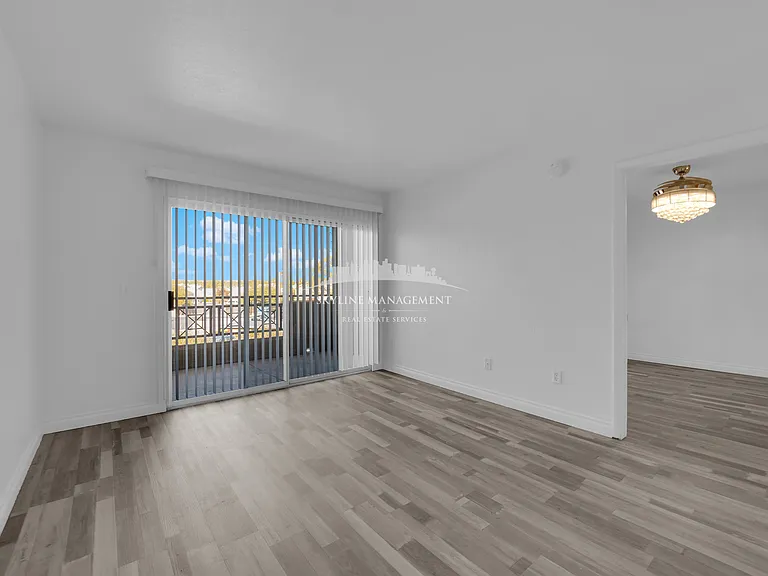 8070 W Russell Rd #2063 — Photo 7