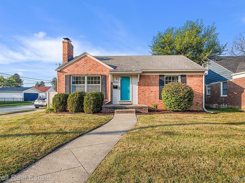 1st image of 1026 Cedarhill Dr