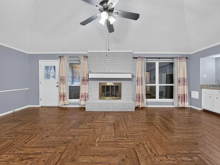 5714 Arbor Vitae Dr — Photo 21