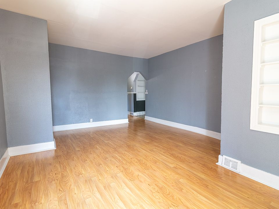 1st image of 429 Prospect Ave APT 2