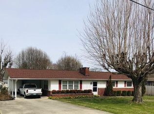 802 Holly Ln, Corbin, KY 40701