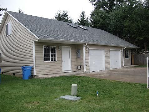1st image of 6109 NE 105th Ave APT B