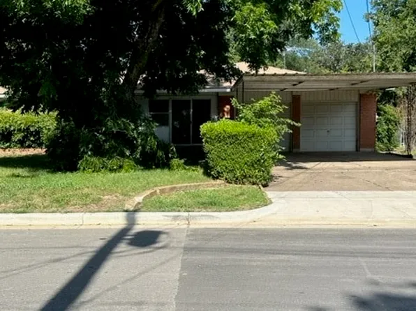 700 House St, Fort Worth, TX 76103
