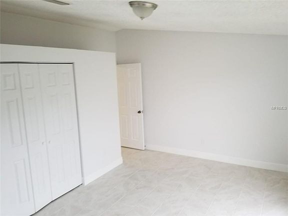 5th image of 9410 Hilldrop Ct