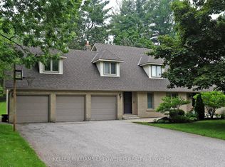 544 Woodland Acres Cres, Vaughan, ON L6A1G2