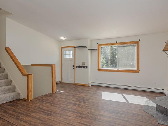 2nd image of 2658 Clydesdale Dr