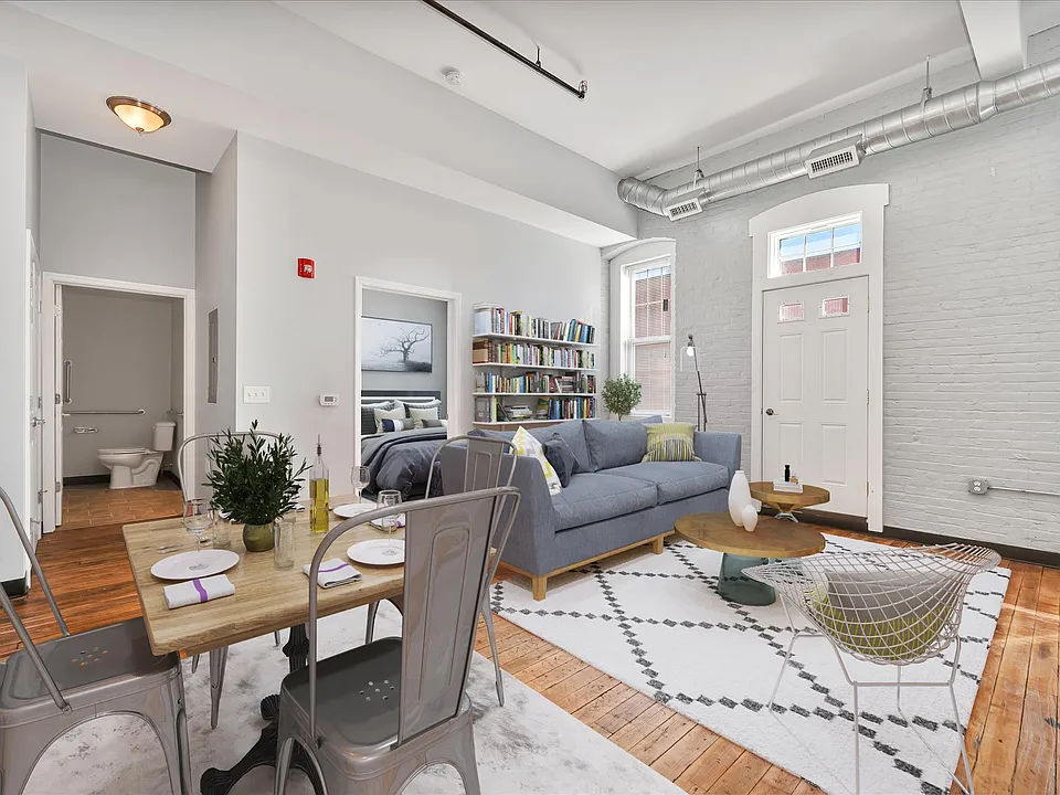 626 Columbia Ave #1D