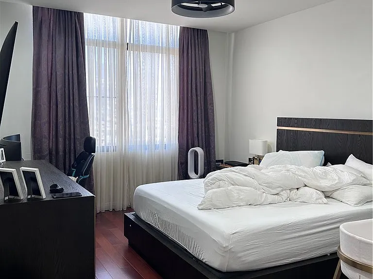343 Pioneer Dr #Penthouse 2 — Photo 10