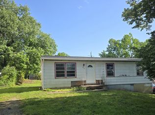 262 E 35th St, Buena Vista, VA 24416