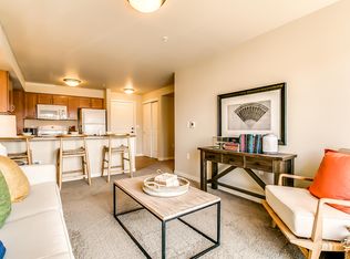 10700 Fineland Dr NW #4KJHDEYNS, Albuquerque, NM 87114