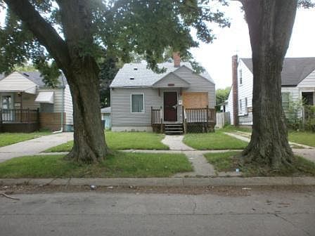 1st image of 15894 Rossini Dr