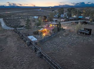 206A Valencia Rd, El Prado, NM 87529