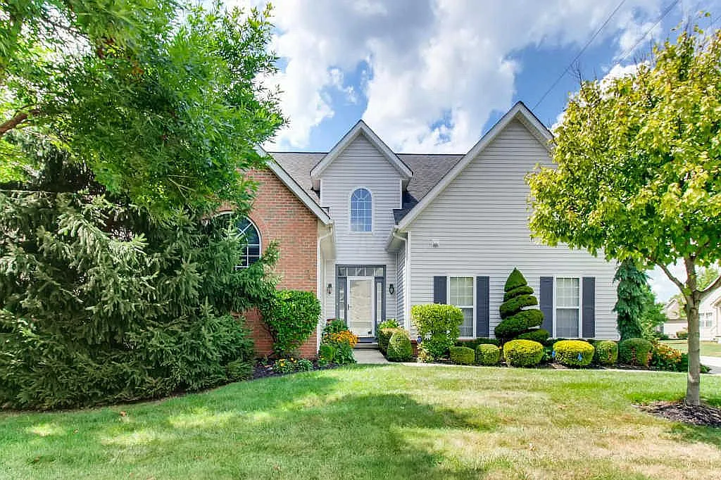 521 Ivyside Sq photo 1
