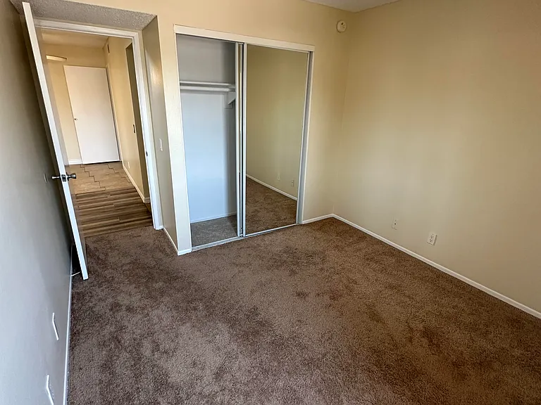 18724 Mandan St #1212 — Photo 9