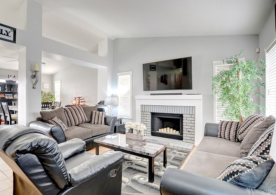 2nd image of 12433 Tierra Bonita Dr