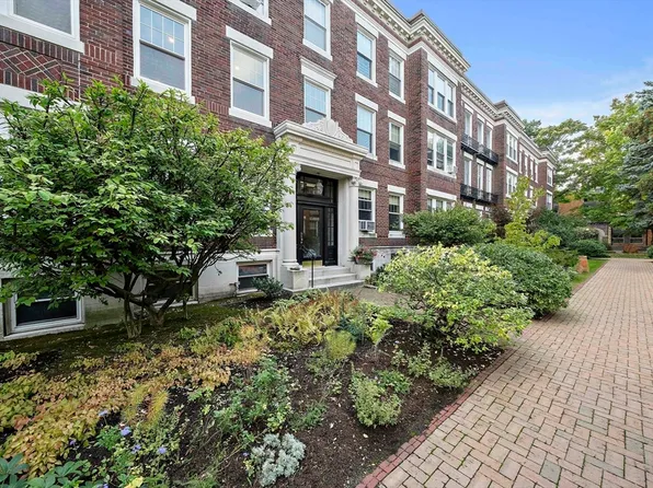 3 Bradford Ter APT 3, Brookline, MA 02446