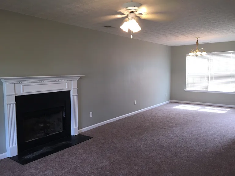 126 Potomac Dr — Photo 6