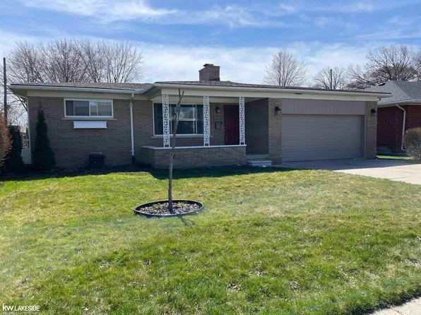 20510 Martin Rd, Saint Clair Shores, MI 48081