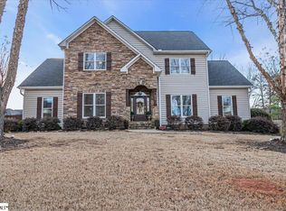 211 Kilburn Ln, Travelers Rest, SC 29690