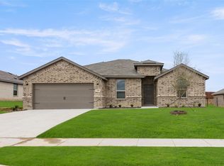 2648 Streamside Dr, Burleson, TX 76028