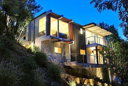 Modern Hollywood Hills Home
