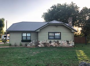 1243 SW 3rd St, Minco, OK 73059